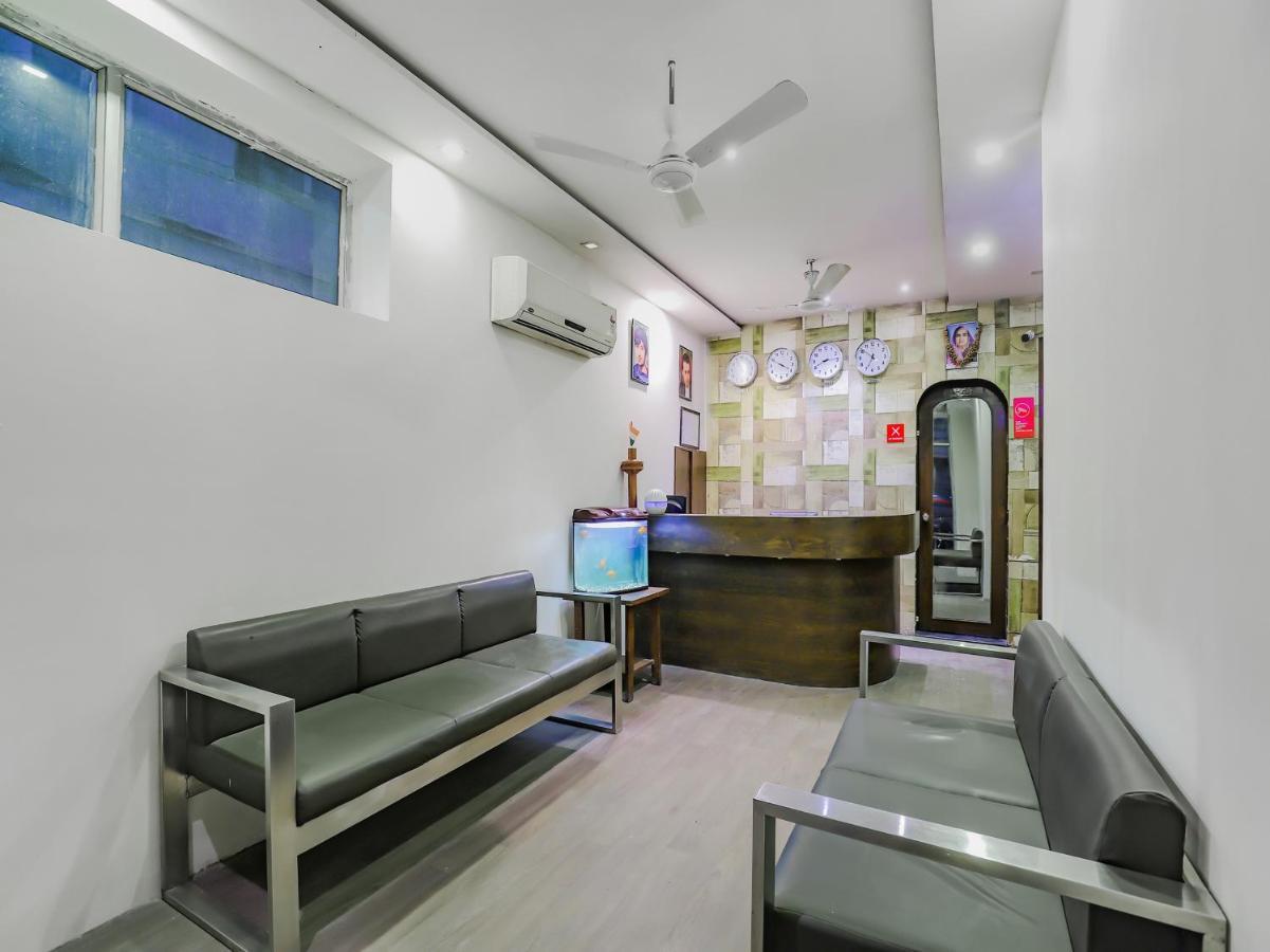 Oyo 81042 Rajput Resort Patiāla Exterior foto